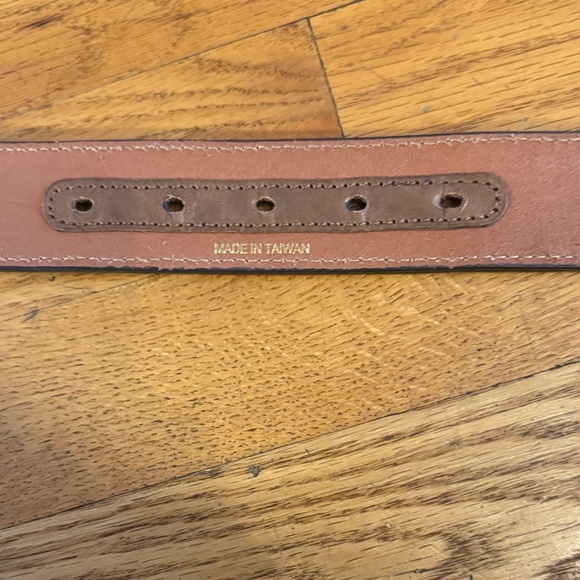 Ariat Brown Leather Belt with Silver Buckle and Colorful - Picture 7 of 12